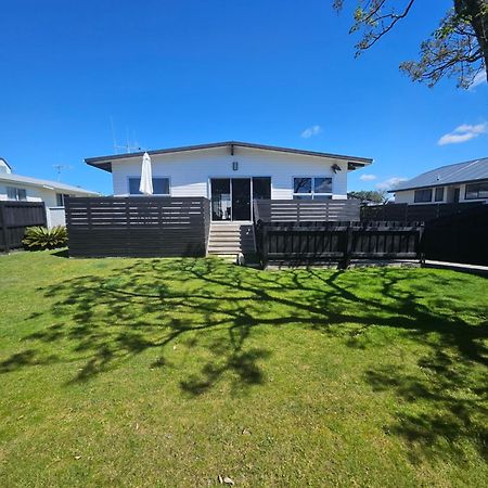 Ultimate Family Holiday - Pet Friendly! Papamoa Exterior photo
